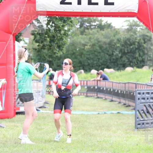 21.06.2026 - 29. Vierlanden-Triathlon Andreas Tolksdorf http://msf.ph/oto/9878762 21.06.2026 11:16:26 Ziel 449, 609, 449, 609 meine-sportfotos.de