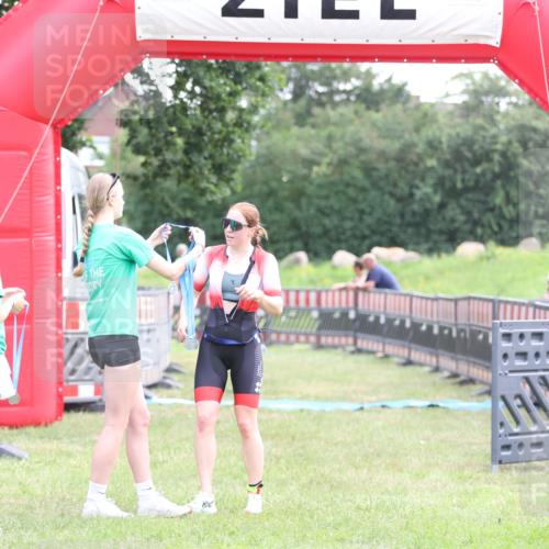 21.06.2026 - 29. Vierlanden-Triathlon Andreas Tolksdorf http://msf.ph/oto/9878785 21.06.2026 11:16:27 Ziel 449, 474, 609, 449, 474, 609 meine-sportfotos.de