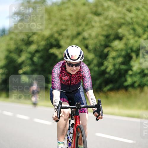 21.06.2026 - Viking Triathlon Michael Burmester http://msf.ph/oto/9878793 21.06.2026 13:09:32 Radfahren 223, 388, 563, 602, 632 meine-sportfotos.de