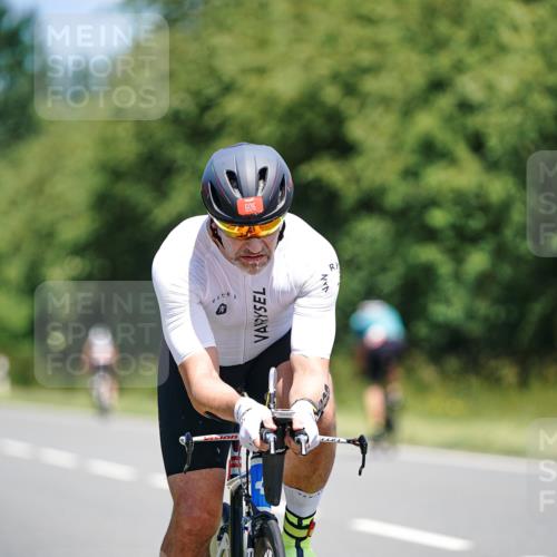21.06.2026 - Viking Triathlon Michael Burmester http://msf.ph/oto/9878833 21.06.2026 13:09:59 Radfahren 605 meine-sportfotos.de