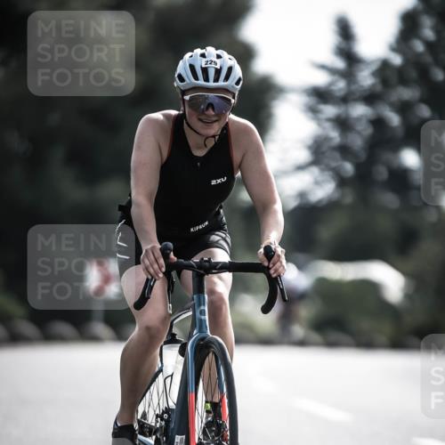 21.06.2026 - 29. Vierlanden-Triathlon H.Heesch http://msf.ph/oto/9878886 21.06.2026 09:09:57 Radfahren 229, 231, 240 meine-sportfotos.de