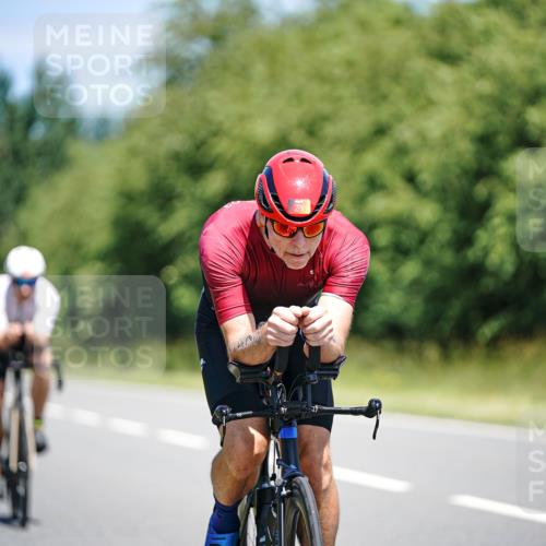 21.06.2026 - Viking Triathlon Michael Burmester http://msf.ph/oto/9878923 21.06.2026 13:10:54 Radfahren 258, 306, 353 meine-sportfotos.de