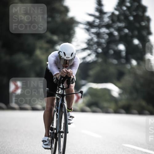 21.06.2026 - 29. Vierlanden-Triathlon H.Heesch http://msf.ph/oto/9878932 21.06.2026 09:10:02 Radfahren 231 meine-sportfotos.de