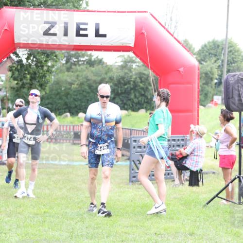 21.06.2026 - 29. Vierlanden-Triathlon Andreas Tolksdorf http://msf.ph/oto/9878957 21.06.2026 11:16:43 Ziel 347, 474, 347, 474 meine-sportfotos.de