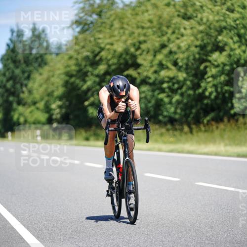 21.06.2026 - Viking Triathlon Michael Burmester http://msf.ph/oto/9878958 21.06.2026 13:11:01 Radfahren 258, 306, 341, 353, 424, 561 meine-sportfotos.de