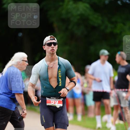 21.06.2026 - 29. Vierlanden-Triathlon LAZAROV Photography http://msf.ph/oto/9878991 21.06.2026 12:07:31 Laufen  meine-sportfotos.de