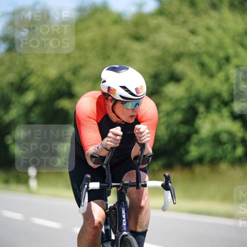 21.06.2026 - Viking Triathlon Michael Burmester http://msf.ph/oto/9879002 21.06.2026 13:11:13 Radfahren 313, 341, 353, 424, 470, 561 meine-sportfotos.de