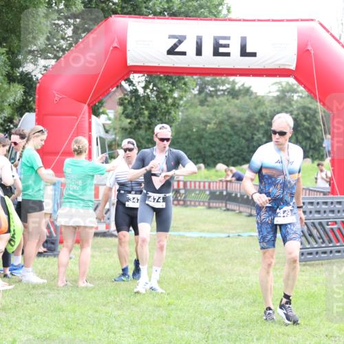 21.06.2026 - 29. Vierlanden-Triathlon Andreas Tolksdorf http://msf.ph/oto/9879015 21.06.2026 11:16:44 Ziel 347, 347 meine-sportfotos.de