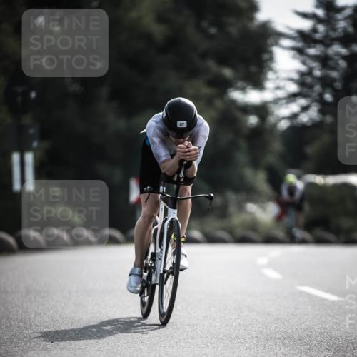 21.06.2026 - 29. Vierlanden-Triathlon H.Heesch http://msf.ph/oto/9879023 21.06.2026 09:10:43 Radfahren 37, 47, 63, 76, 158, 168, 283 meine-sportfotos.de
