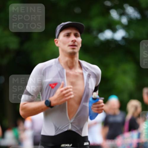 21.06.2026 - 29. Vierlanden-Triathlon LAZAROV Photography http://msf.ph/oto/9879074 21.06.2026 12:08:07 Laufen 97 meine-sportfotos.de