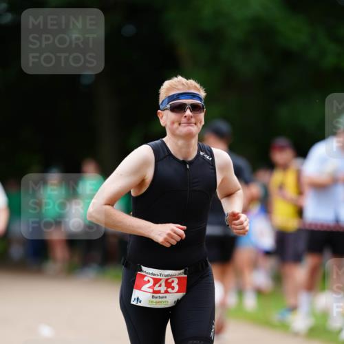 21.06.2026 - 29. Vierlanden-Triathlon LAZAROV Photography http://msf.ph/oto/9879129 21.06.2026 12:08:40 Laufen 202, 243 meine-sportfotos.de