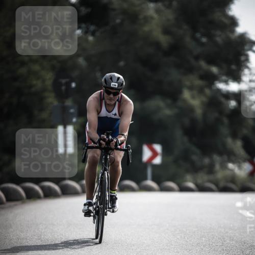 21.06.2026 - 29. Vierlanden-Triathlon H.Heesch http://msf.ph/oto/9879138 21.06.2026 09:10:50 Radfahren 37, 76, 158, 168, 283 meine-sportfotos.de