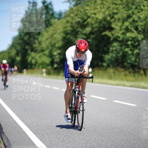 21.06.2026 - Viking Triathlon Michael Burmester http://msf.ph/oto/9879173 21.06.2026 13:11:42 Radfahren 494, 534 meine-sportfotos.de