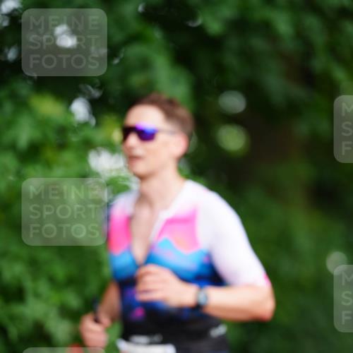 21.06.2026 - 29. Vierlanden-Triathlon LAZAROV Photography http://msf.ph/oto/9879177 21.06.2026 12:08:56 Laufen 222224 meine-sportfotos.de