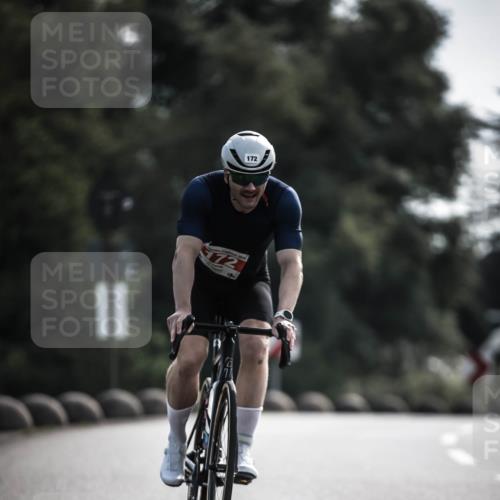 21.06.2026 - 29. Vierlanden-Triathlon H.Heesch http://msf.ph/oto/9879178 21.06.2026 09:11:04 Radfahren 24, 107, 172 meine-sportfotos.de