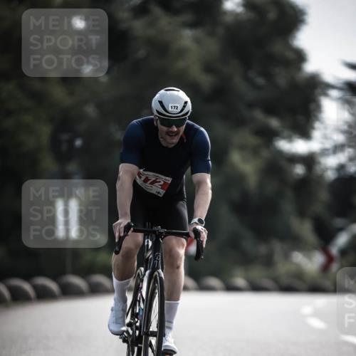 21.06.2026 - 29. Vierlanden-Triathlon H.Heesch http://msf.ph/oto/9879184 21.06.2026 09:11:04 Radfahren 24, 107, 172 meine-sportfotos.de