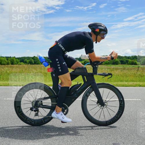 21.06.2026 - Viking Triathlon Michael Burmester http://msf.ph/oto/9879214 21.06.2026 12:27:41 Radfahren 63, 162, 268, 322, 490 meine-sportfotos.de