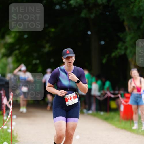 21.06.2026 - 29. Vierlanden-Triathlon LAZAROV Photography http://msf.ph/oto/9879369 21.06.2026 12:10:28 Laufen 227 meine-sportfotos.de