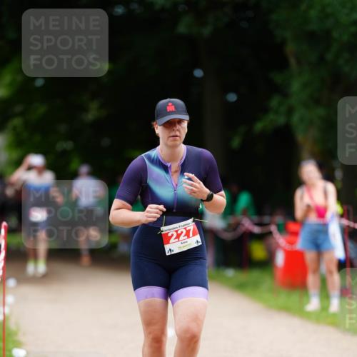 21.06.2026 - 29. Vierlanden-Triathlon LAZAROV Photography http://msf.ph/oto/9879371 21.06.2026 12:10:28 Laufen 227 meine-sportfotos.de
