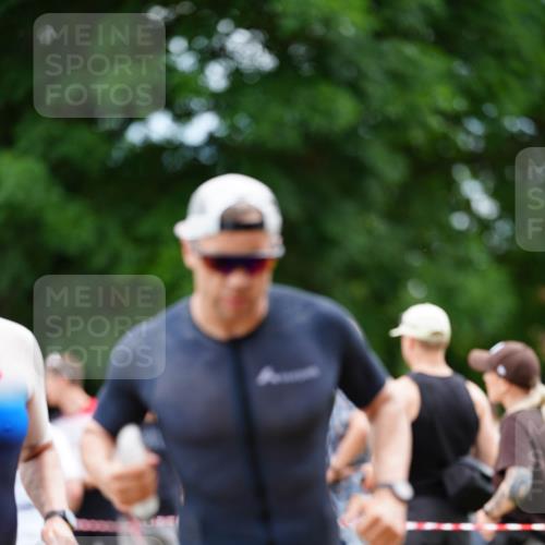21.06.2026 - 29. Vierlanden-Triathlon LAZAROV Photography http://msf.ph/oto/9879407 21.06.2026 12:10:36 Laufen 640 meine-sportfotos.de