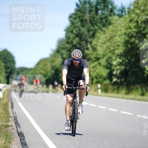 21.06.2026 - Viking Triathlon Michael Burmester http://msf.ph/oto/9879408 21.06.2026 13:14:34 Radfahren 190, 251 meine-sportfotos.de