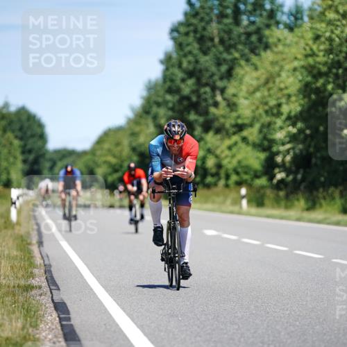 21.06.2026 - Viking Triathlon Michael Burmester http://msf.ph/oto/9879431 21.06.2026 13:14:40 Radfahren 251, 366 meine-sportfotos.de