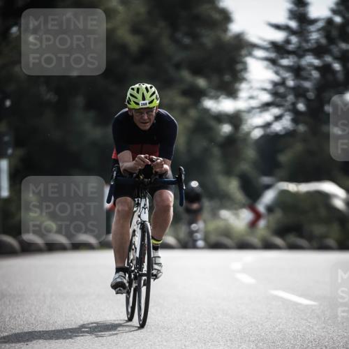 21.06.2026 - 29. Vierlanden-Triathlon H.Heesch http://msf.ph/oto/9879455 21.06.2026 09:11:57 Radfahren 261, 288 meine-sportfotos.de