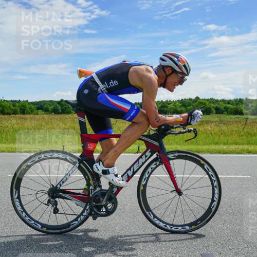 21.06.2026 - Viking Triathlon Michael Burmester http://msf.ph/oto/9879465 21.06.2026 12:32:16 Radfahren 303, 331, 382, 393, 462, 482, 489, 513, 532, 532, 559, 601, 641 meine-sportfotos.de