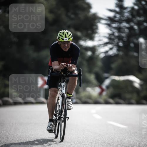 21.06.2026 - 29. Vierlanden-Triathlon H.Heesch http://msf.ph/oto/9879469 21.06.2026 09:11:57 Radfahren 261, 288 meine-sportfotos.de