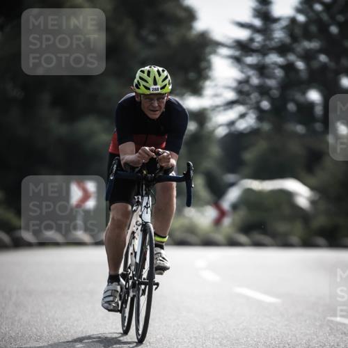 21.06.2026 - 29. Vierlanden-Triathlon H.Heesch http://msf.ph/oto/9879480 21.06.2026 09:11:57 Radfahren 261, 288 meine-sportfotos.de