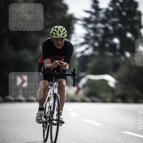 21.06.2026 - 29. Vierlanden-Triathlon H.Heesch http://msf.ph/oto/9879487 21.06.2026 09:11:57 Radfahren 261, 288 meine-sportfotos.de