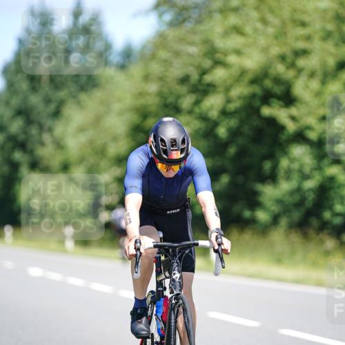 21.06.2026 - Viking Triathlon Michael Burmester http://msf.ph/oto/9879507 21.06.2026 13:15:01 Radfahren 105, 366 meine-sportfotos.de