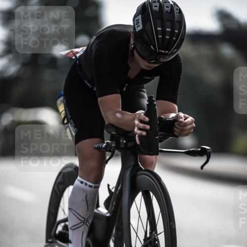 21.06.2026 - 29. Vierlanden-Triathlon H.Heesch http://msf.ph/oto/9879590 21.06.2026 09:12:02 Radfahren 241, 261 meine-sportfotos.de