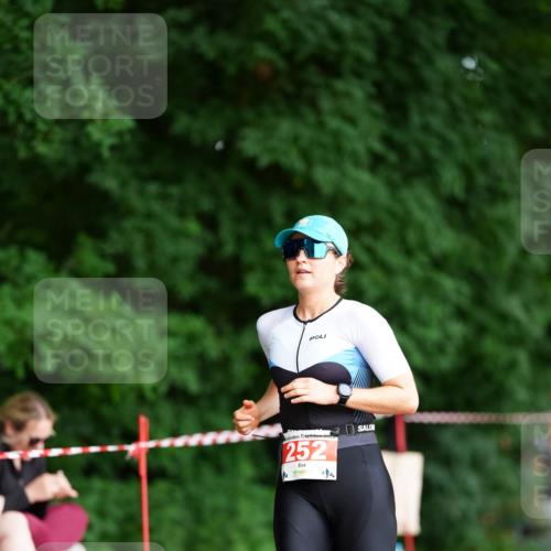 21.06.2026 - 29. Vierlanden-Triathlon LAZAROV Photography http://msf.ph/oto/9879693 21.06.2026 12:13:38 Laufen 20, 252 meine-sportfotos.de