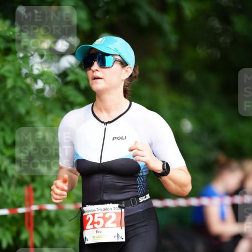 21.06.2026 - 29. Vierlanden-Triathlon LAZAROV Photography http://msf.ph/oto/9879701 21.06.2026 12:13:39 Laufen 202, 252 meine-sportfotos.de