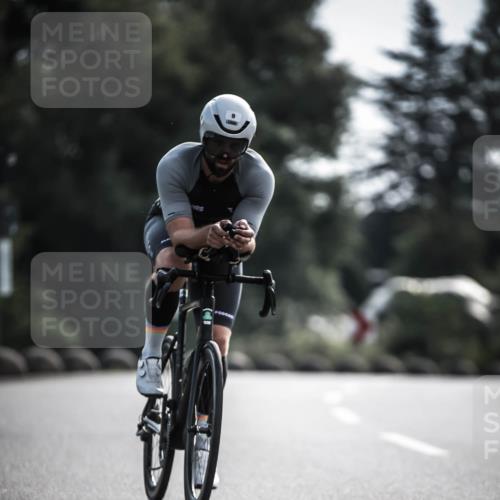 21.06.2026 - 29. Vierlanden-Triathlon H.Heesch http://msf.ph/oto/9879870 21.06.2026 09:12:26 Radfahren 9, 23, 57 meine-sportfotos.de