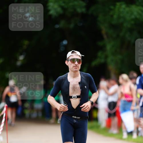 21.06.2026 - 29. Vierlanden-Triathlon LAZAROV Photography http://msf.ph/oto/9879964 21.06.2026 12:15:32 Laufen  meine-sportfotos.de