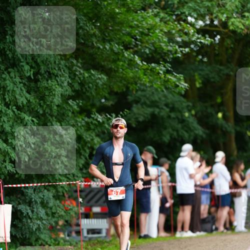 21.06.2026 - 29. Vierlanden-Triathlon LAZAROV Photography http://msf.ph/oto/9879989 21.06.2026 12:15:47 Laufen 77 meine-sportfotos.de