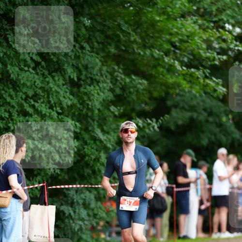 21.06.2026 - 29. Vierlanden-Triathlon LAZAROV Photography http://msf.ph/oto/9879994 21.06.2026 12:15:48 Laufen 67 meine-sportfotos.de