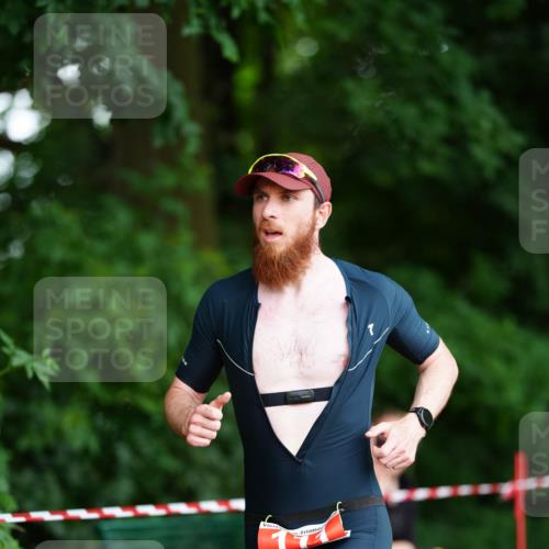 21.06.2026 - 29. Vierlanden-Triathlon LAZAROV Photography http://msf.ph/oto/9880031 21.06.2026 12:15:57 Laufen  meine-sportfotos.de