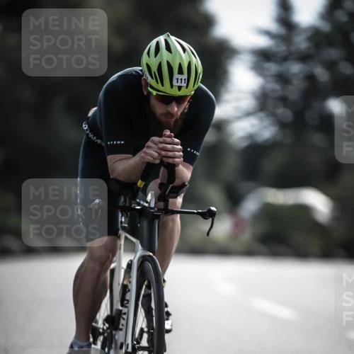 21.06.2026 - 29. Vierlanden-Triathlon H.Heesch http://msf.ph/oto/9880042 21.06.2026 09:12:36 Radfahren 23, 57, 111, 132, 290 meine-sportfotos.de