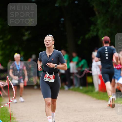 21.06.2026 - 29. Vierlanden-Triathlon LAZAROV Photography http://msf.ph/oto/9880046 21.06.2026 12:16:03 Laufen 228 meine-sportfotos.de