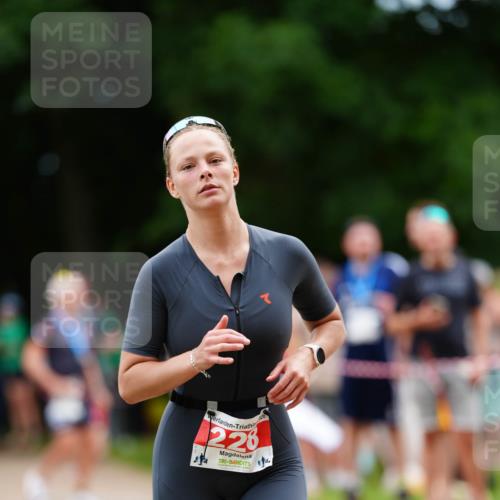 21.06.2026 - 29. Vierlanden-Triathlon LAZAROV Photography http://msf.ph/oto/9880059 21.06.2026 12:16:05 Laufen 226 meine-sportfotos.de