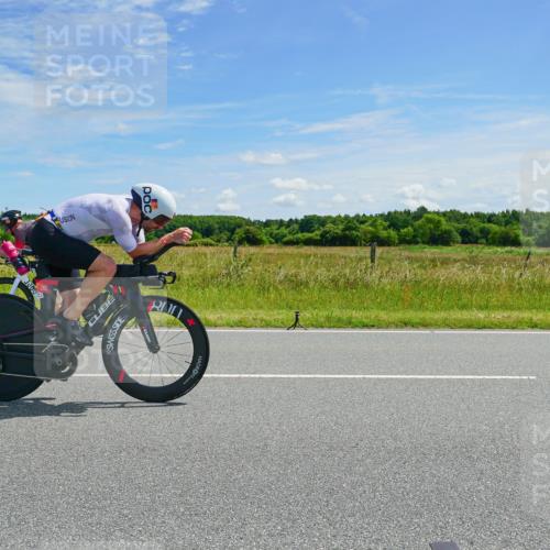 21.06.2026 - Viking Triathlon Michael Burmester http://msf.ph/oto/9880080 21.06.2026 12:40:53 Radfahren 40, 200, 213, 285, 332, 345, 404, 466, 515, 568, 604 meine-sportfotos.de