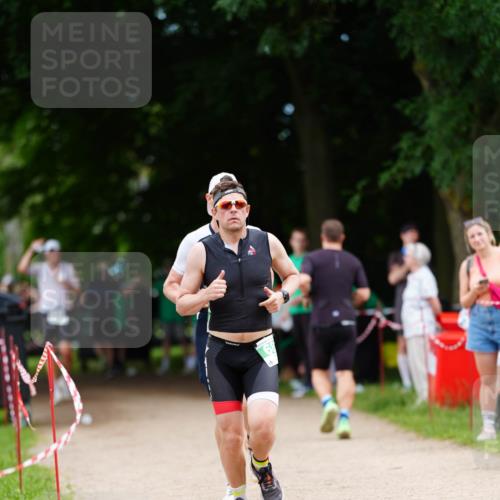 21.06.2026 - 29. Vierlanden-Triathlon LAZAROV Photography http://msf.ph/oto/9880095 21.06.2026 12:16:18 Laufen  meine-sportfotos.de