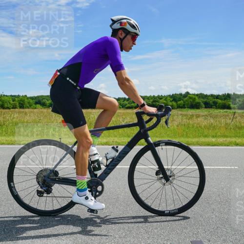 21.06.2026 - Viking Triathlon Michael Burmester http://msf.ph/oto/9880149 21.06.2026 12:41:24 Radfahren 43, 82, 117, 147, 183, 192, 321, 391, 425, 469, 491, 491 meine-sportfotos.de