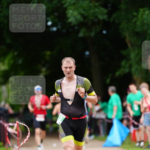 21.06.2026 - 29. Vierlanden-Triathlon LAZAROV Photography http://msf.ph/oto/9880204 21.06.2026 12:16:59 Laufen  meine-sportfotos.de