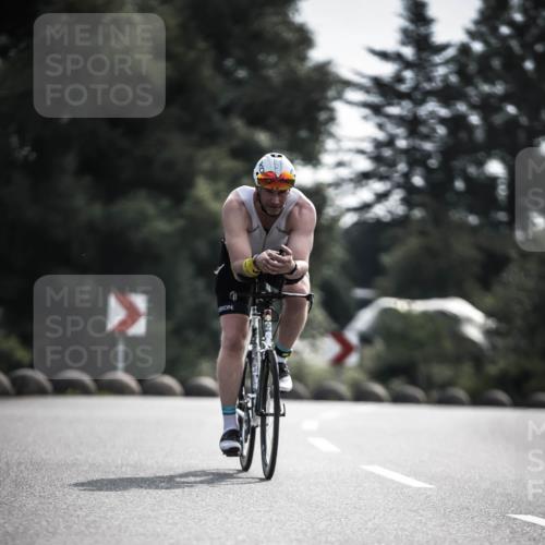 21.06.2026 - 29. Vierlanden-Triathlon H.Heesch http://msf.ph/oto/9880244 21.06.2026 09:12:55 Radfahren 20, 129, 137 meine-sportfotos.de