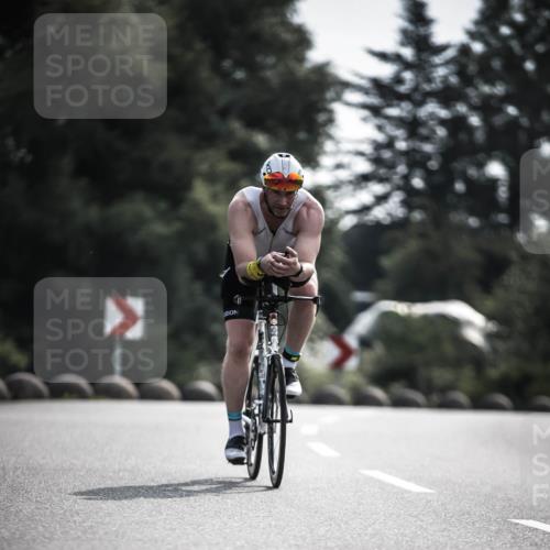 21.06.2026 - 29. Vierlanden-Triathlon H.Heesch http://msf.ph/oto/9880248 21.06.2026 09:12:55 Radfahren 20, 129, 137 meine-sportfotos.de