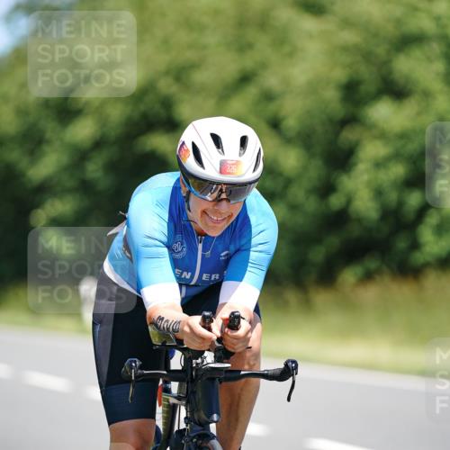 21.06.2026 - Viking Triathlon Michael Burmester http://msf.ph/oto/9880262 21.06.2026 13:19:12 Radfahren 39, 326 meine-sportfotos.de